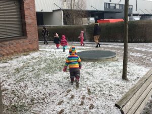 Kita im Schnee
